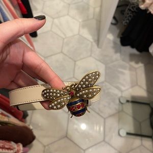 Gucci bee belt